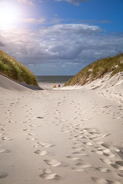 Beach access by Thomas Heitz