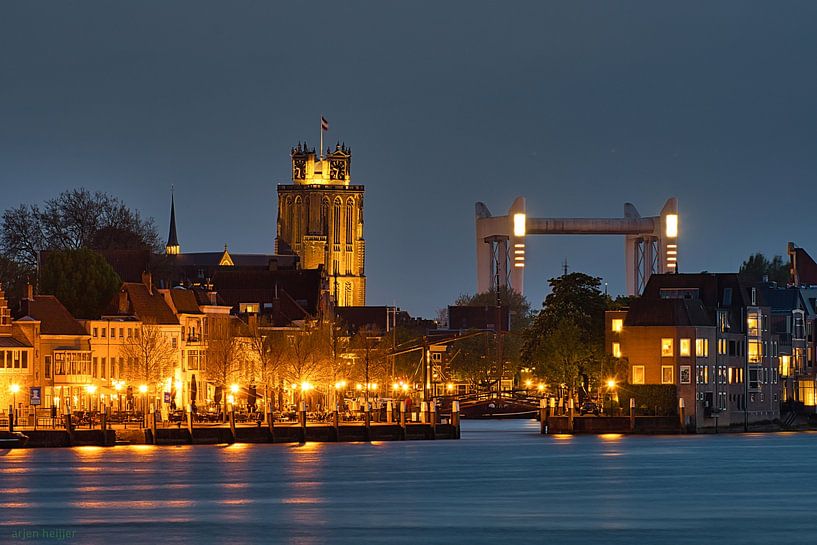 Dordrecht, Grote Kerk ou Onze-Lieve-Vrouwekerk, Pont ferroviaire, Soirée par Arjen Heijjer