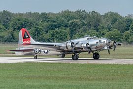 A legend from World War II, the Boeing B-17 G Flying Fortress of the USAAF nicknamed "Yanke by Jaap van den Berg
