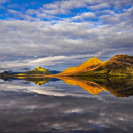 Alftavatn (Iceland) by Lukas Gawenda