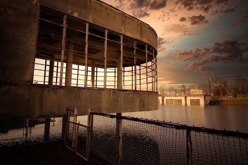 Blosso swimming pool by On Your Wall