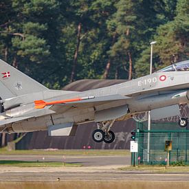 Deense F-16 Demo Team. van Jaap van den Berg