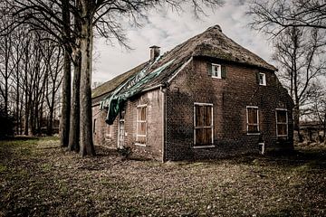 Abandoned farm In HDR  van Brian Morgan