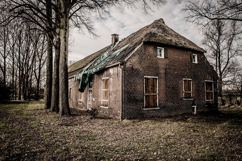 Abandoned farm In HDR  by Brian Morgan