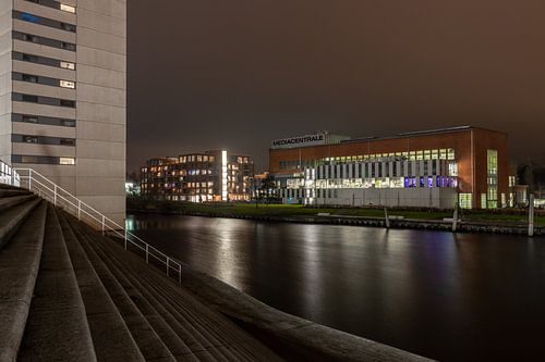 Let's cheer again...