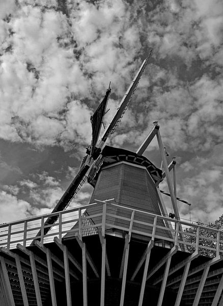 Dutch windmill by Wilco Bos