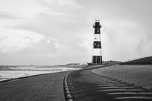 Phare Nieuwe Sluis (Breskens) en noir et blanc horizontal l Reis photographie sur Lizzy Komen