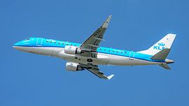 KLM Cityhopper Embraer ERJ-175 Passagierflugzeug. von Jaap van den Berg