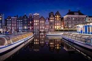 Der Damrak in Amsterdam - Niederlande