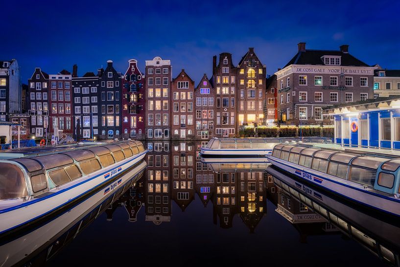 Der Damrak in Amsterdam - Niederlande von Roy Poots