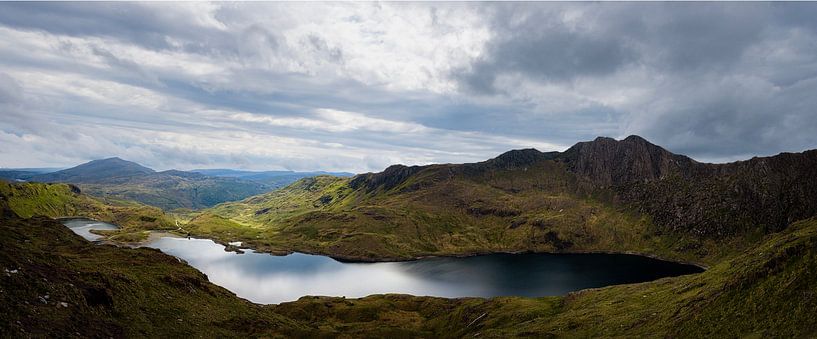 Snowdonia, yr wyddfa by Edwin Kooren