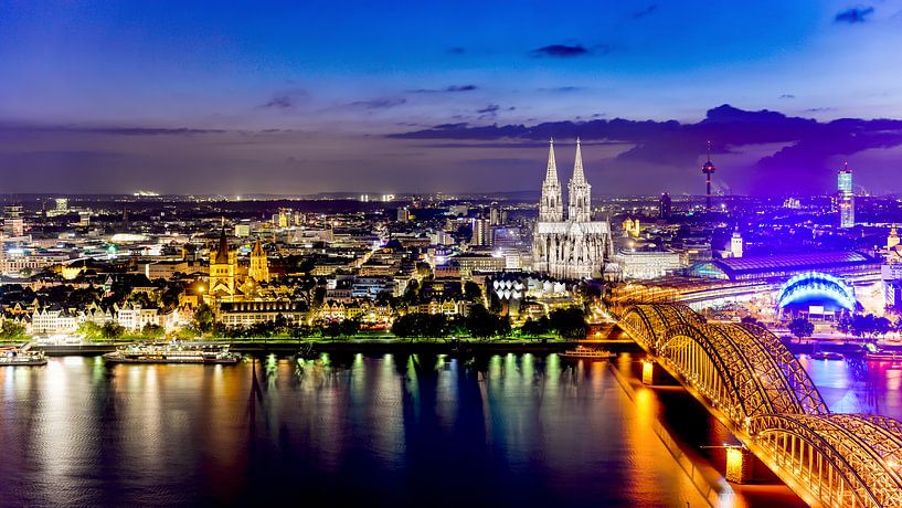 Cologne la nuit par Günter Albers