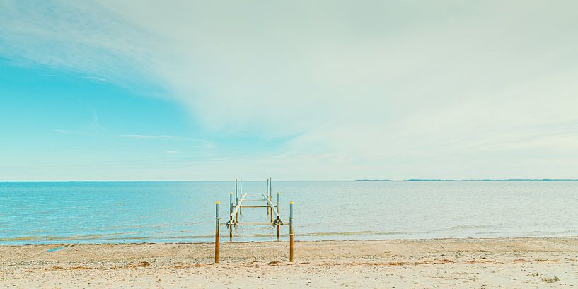 Verloren Pier van Michael Schulz-Dostal