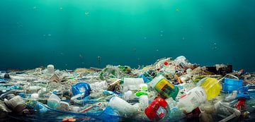 Plastikmüll im Ozean, Illustration von Animaflora PicsStock