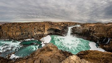 Aldeyjarfoss - Natural perfection in panorama by Gerry van Roosmalen