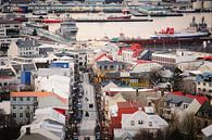 Zicht over Reykjavik van Sjoerd Mouissie thumbnail