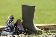 Drie linker voeten by Kimberly de Pater thumbnail
