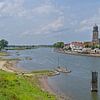 Prachtig zicht op Deventer en de IJssel van Henk van Blijderveen