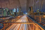View on the Brooklyn Bridge at night van Bas Meelker thumbnail