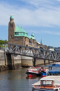 St.-Pauli-Landungsbrücken , Hambourg, Allemagne