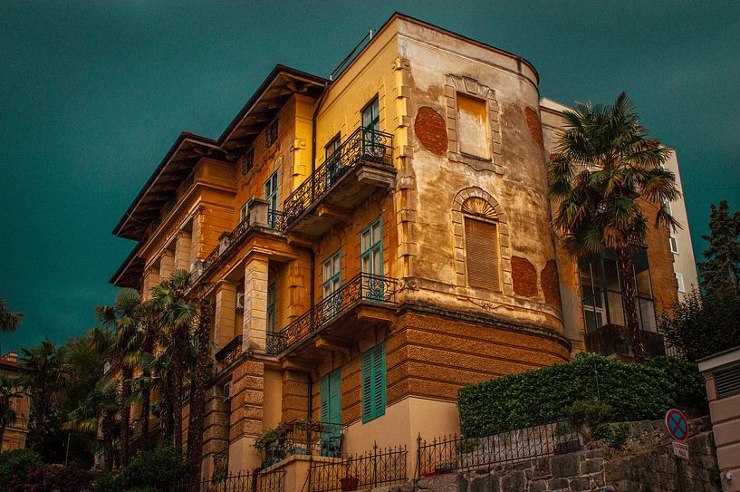 Opatija hotel by Annemarie Bruil