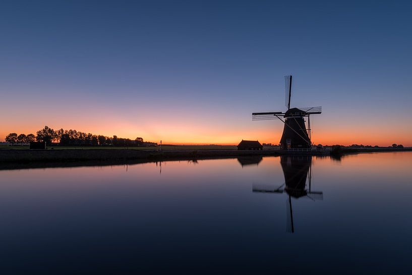 Moulin à vent au bord de l'eau par Maikel Brands
