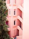 La Muralla Roja by Raisa Zwart thumbnail