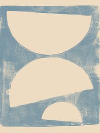 Formes abstraites en sable chaud sur fond bleu clair. sur Dina Dankers