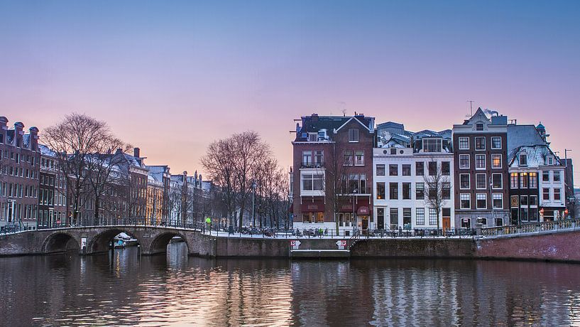 Amsterdam by Leon Weggelaar