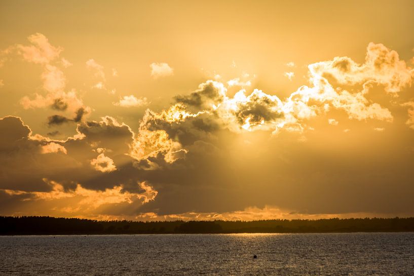 Sonnenuntergang in Prerow an der Ostsee van Christian Müringer