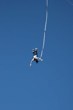 Bungee jumping van Norbert Sülzner
