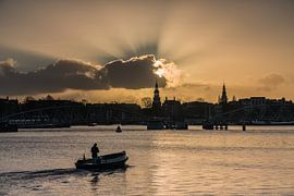 Gold standard over Amsterdam's Oosterdok