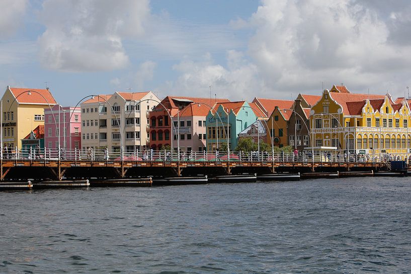 handelskade curacao pontjesbrug willemstad curacao von Frans Versteden