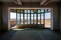 Tour de contrôle de la circulation aérienne abandonnée. par Roman Robroek - Photos de bâtiments abandonnés Aperçu