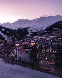 Serfaus Fiss Ladis Sonnenuntergang rosa-violett, Österreich Tirol von vedar cvetanovic
