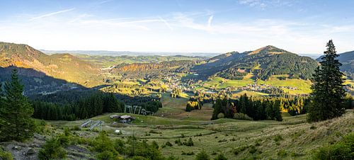 Uitzicht op Jungholz en het skigebied
