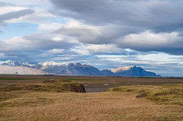 Landschaft im Osten Islands von Tim Vlielander