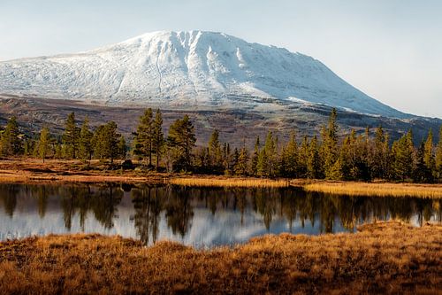 Gaustatoppen in Noorwegen, overgang van herfst naar winter