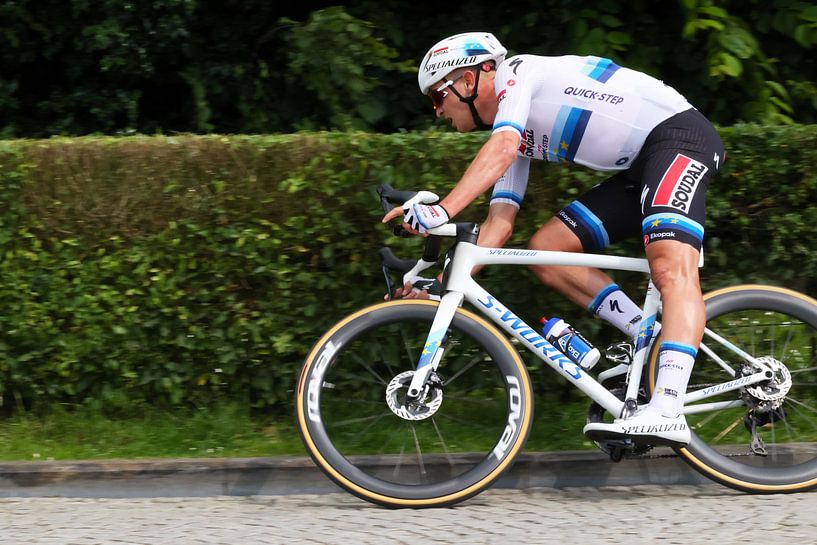 Tim Merlier op weg naar de overwinning van FreddyFinn