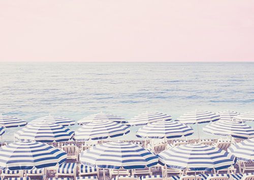 Rivieraumbrellapinkskyiso