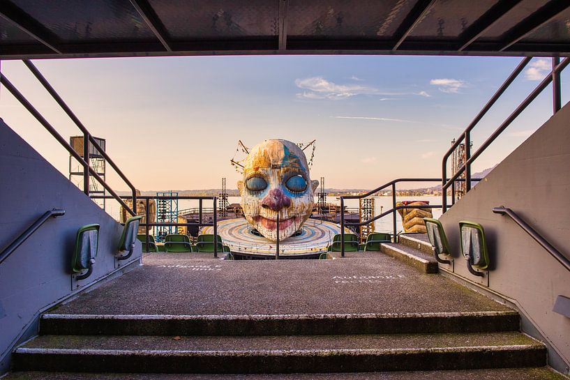 Décor de scène pour &quot;Rigoletto&quot; sur la Seebühne de Bregenz par Daniel Fankhauser