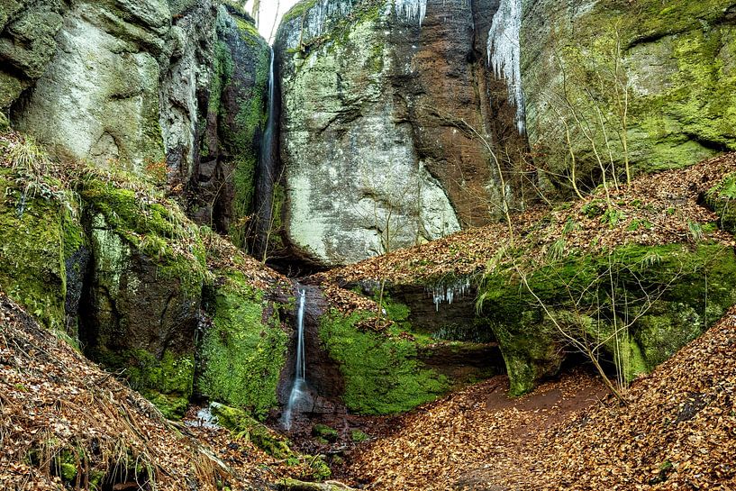 La grotte des elfes près d'Eisenach par Roland Brack