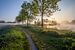 Lever de soleil lors d'un voyage sous la rosée le long de la Lys à Wevelgem - Flandre occidentale sur Fotografie Krist / Top Foto Vlaanderen