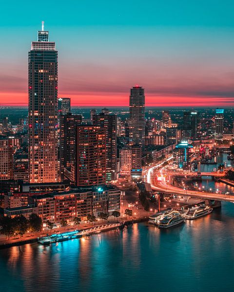 Rotterdam City Skyline 1 by Nuance Beeld