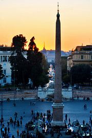 Rome: Piazza del Popolo at dusk