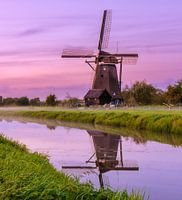 Molen Kinderdijk met een mooie lucht.