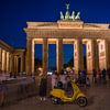 Berlin: Brandenburger Tor bei Nacht von t.ART