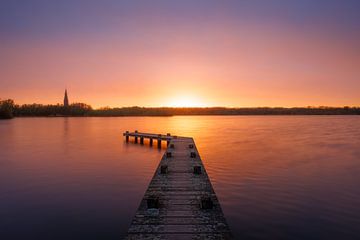 Steiger bij zonsondergang van Thijs Friederich