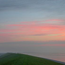 Zonsondergang bij waddenzee von Charlotte Bakker