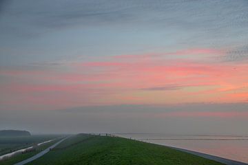 Zonsondergang bij waddenzee van Charlotte Bakker
